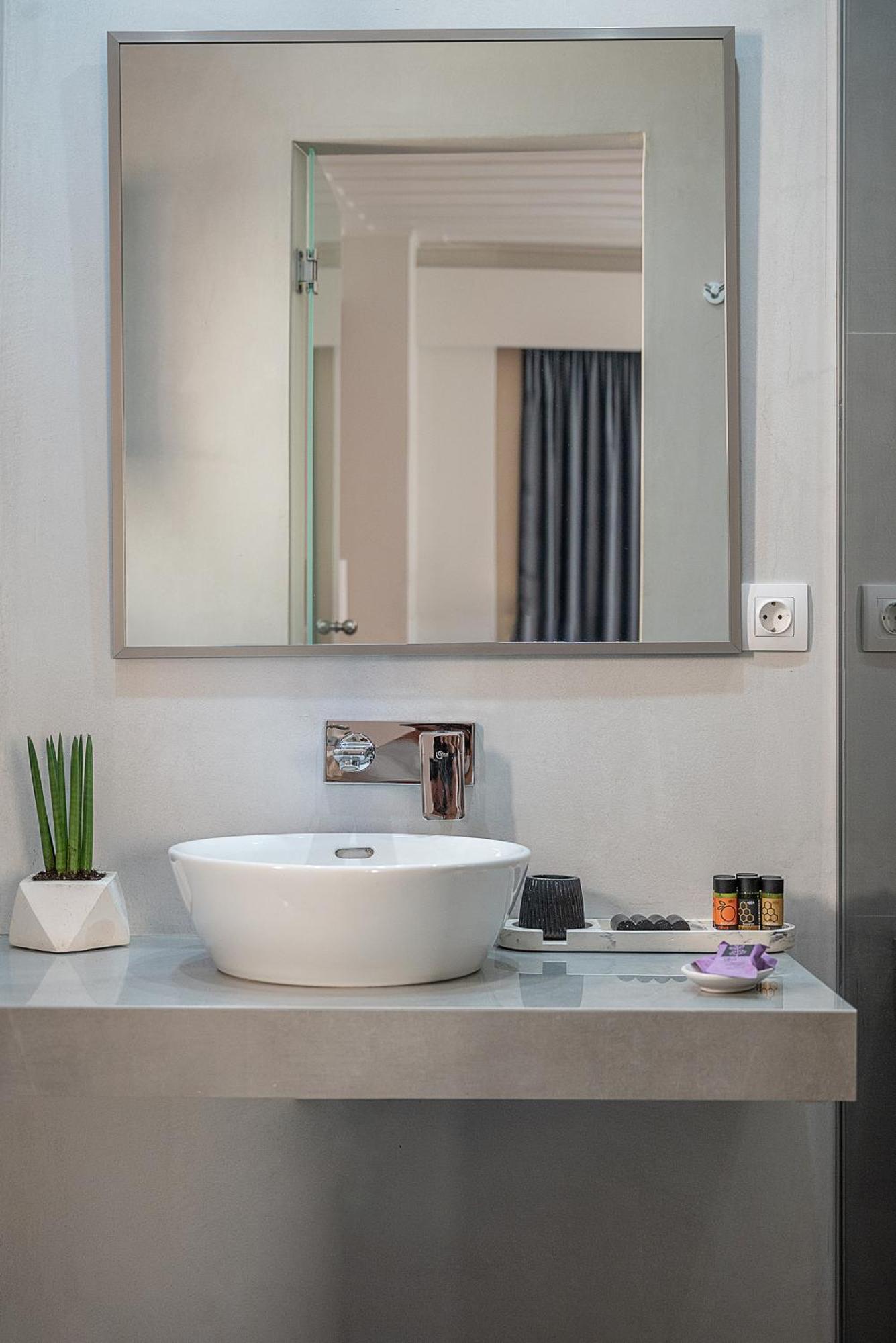 Vranas Ambiance Hotel Chania  Ngoại thất bức ảnh